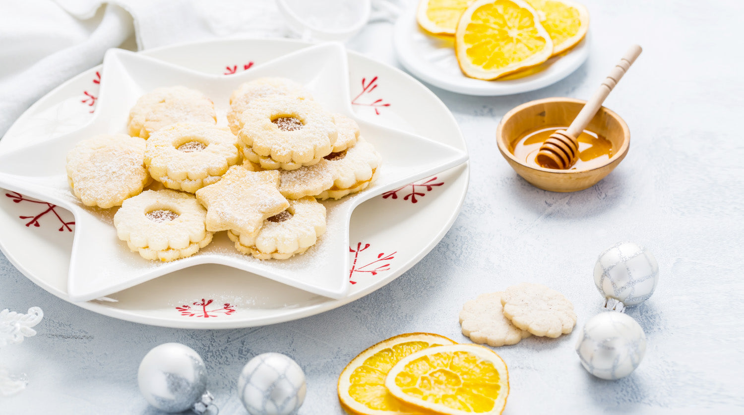 Shortbread cookies for Christmas made with Manuka Honey instead of sugar for a healthier version