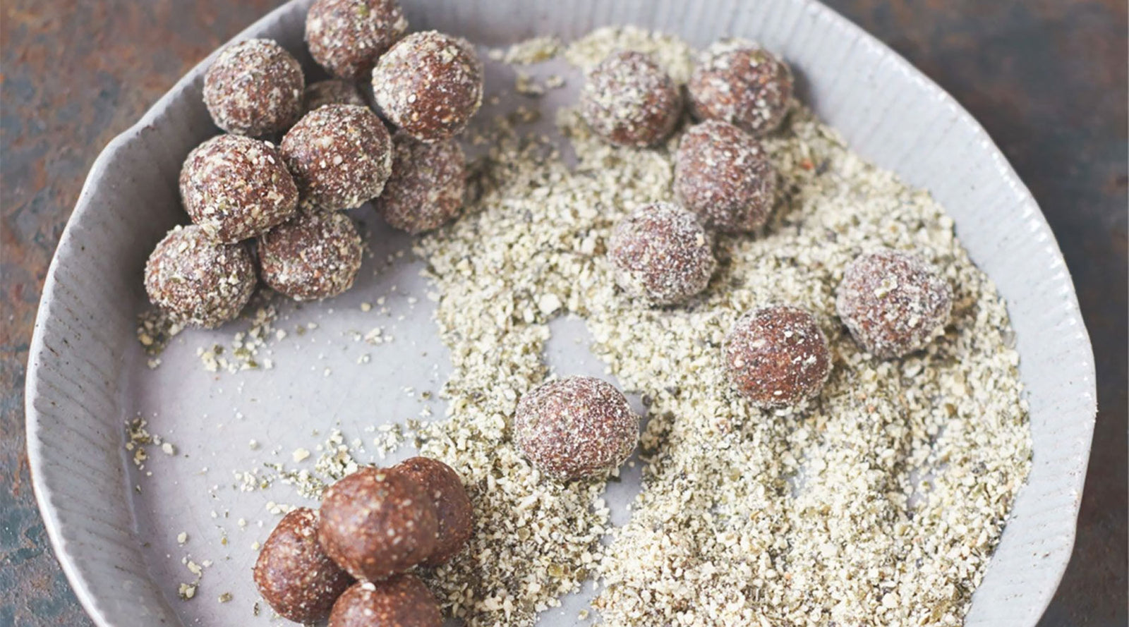 Jamie Oliver's Energy Fitness Balls with Manuka Honey