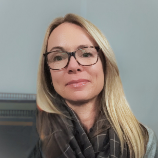 Meet the author: Caroline Browne